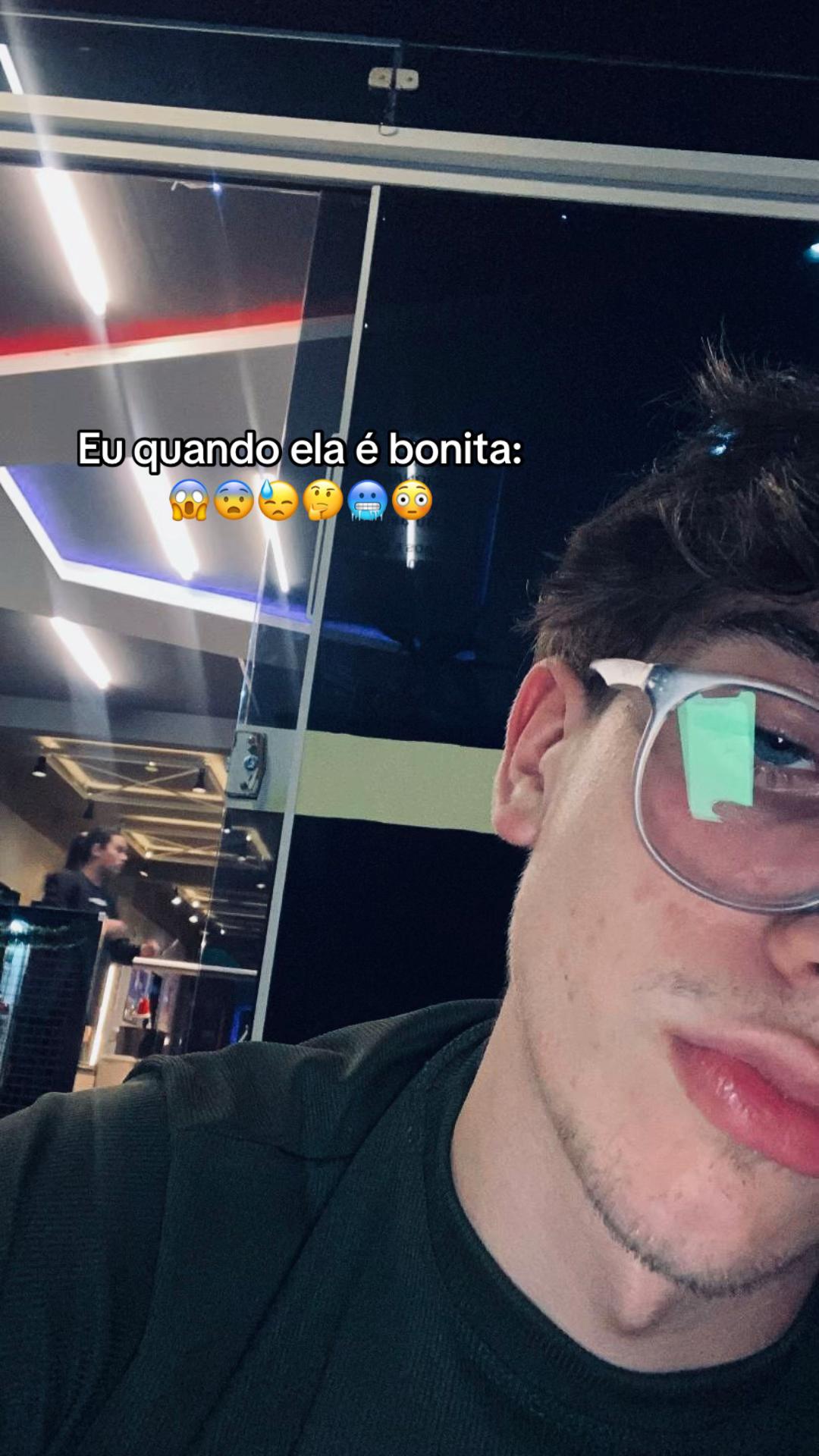 @breno ☘︎︎