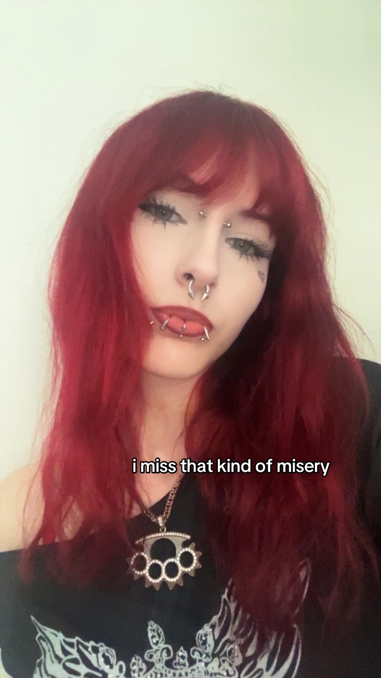@kissMYAss
