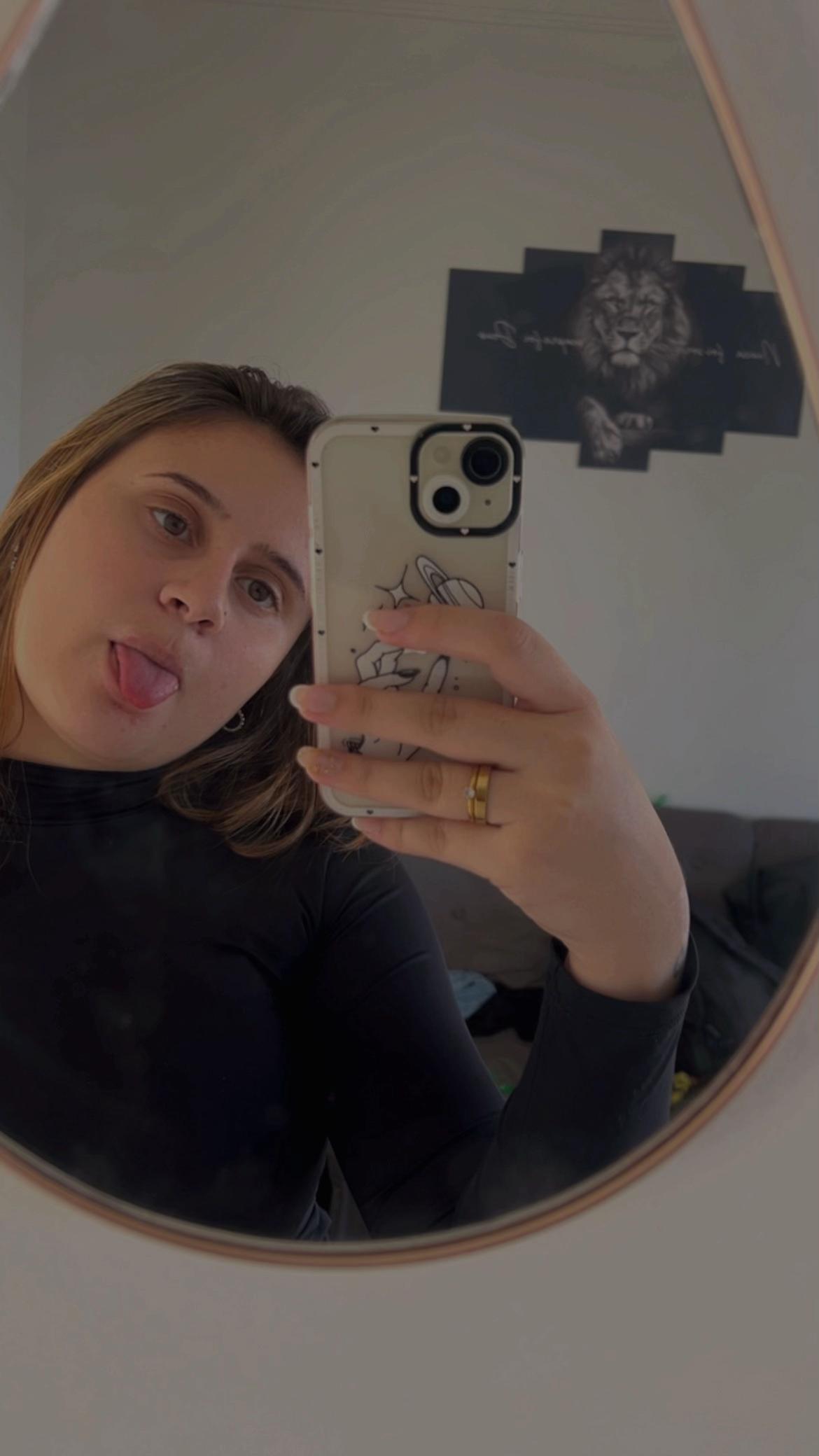 @Bhrendinha_