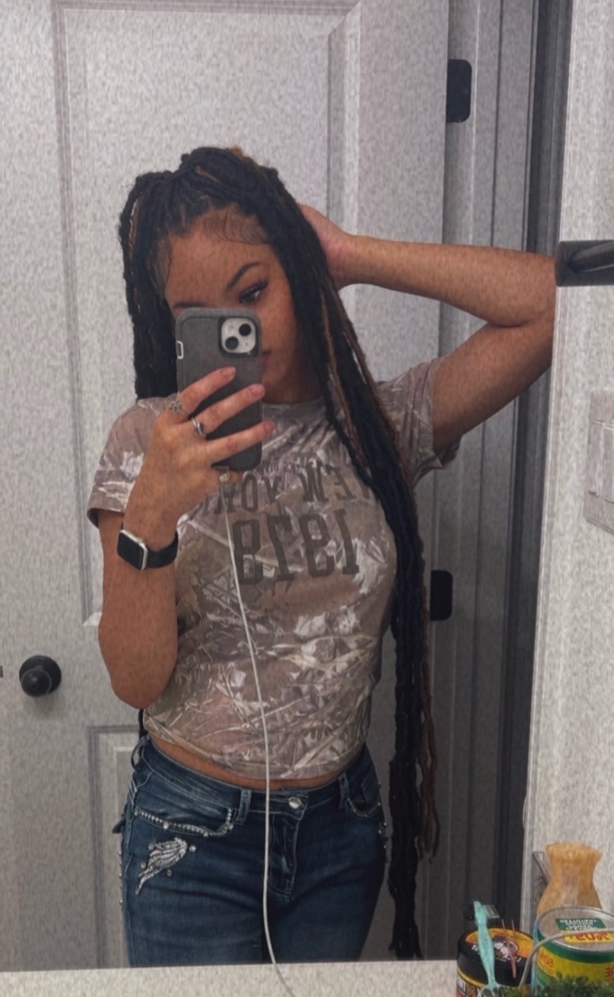 @Imaniii