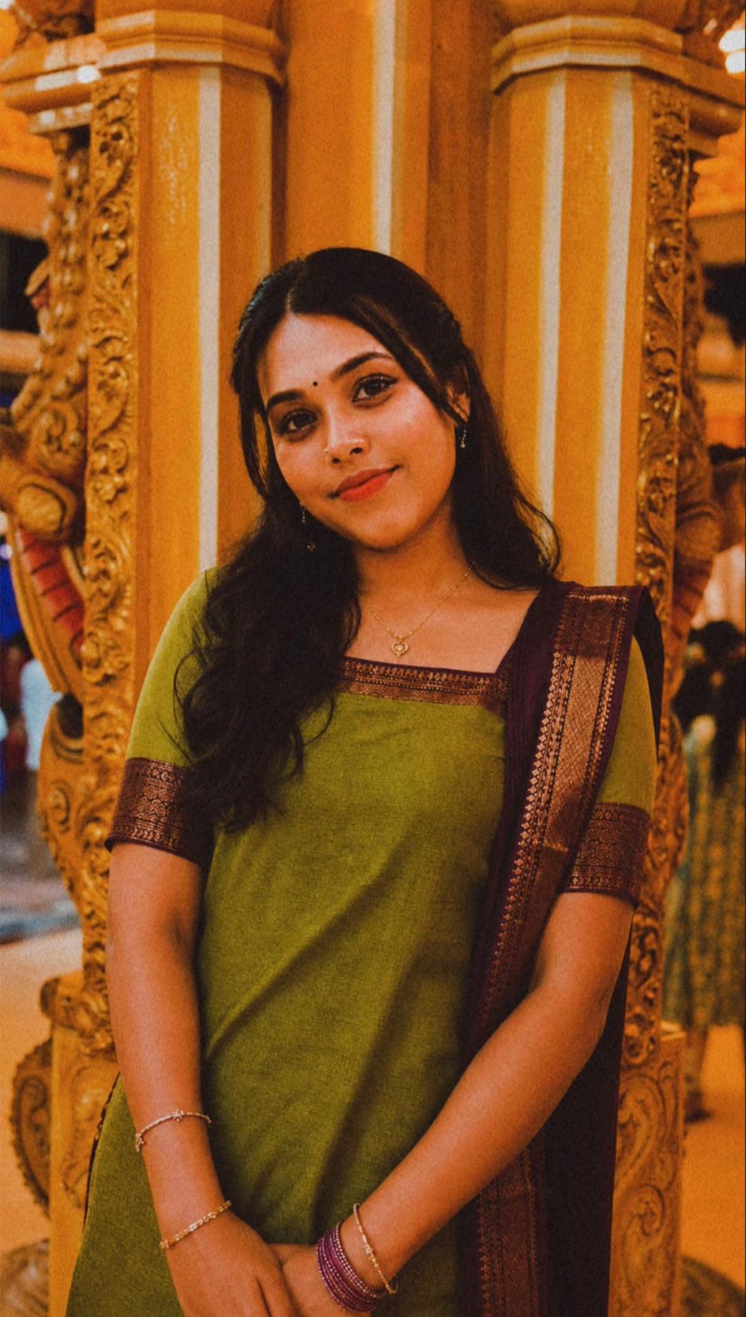 @நந்தினி 💋 !