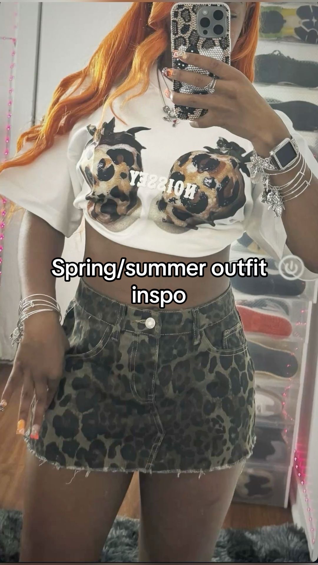 @THE LOOK BOOK!🛍️