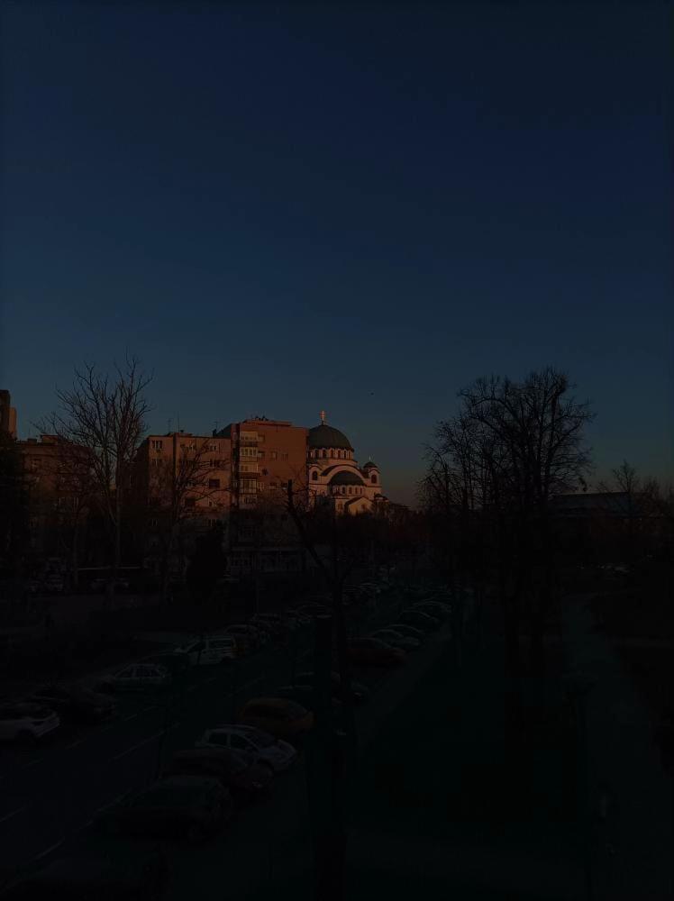 @😶&zwj;🌫️