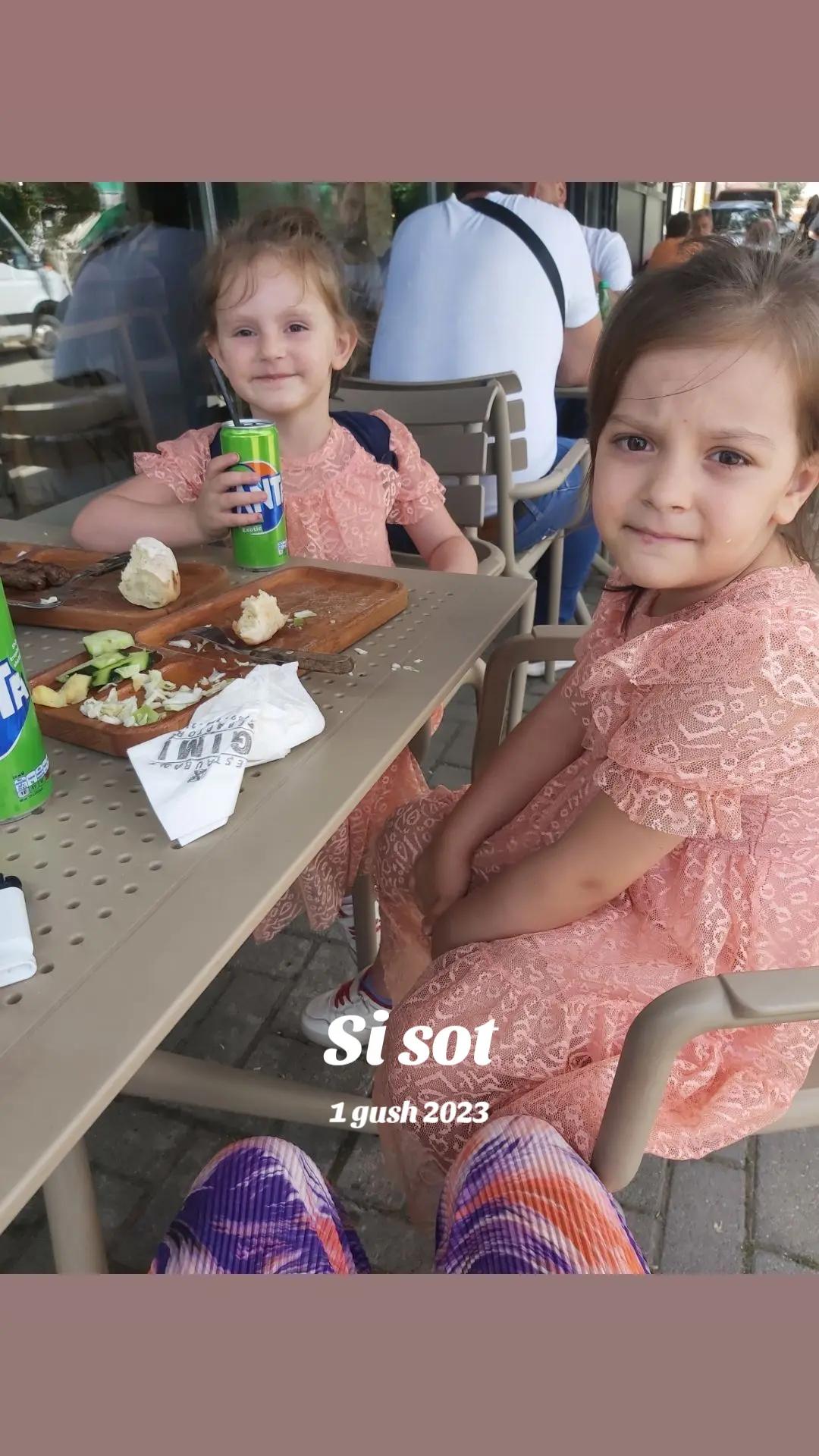 @Vajza E Lenduar