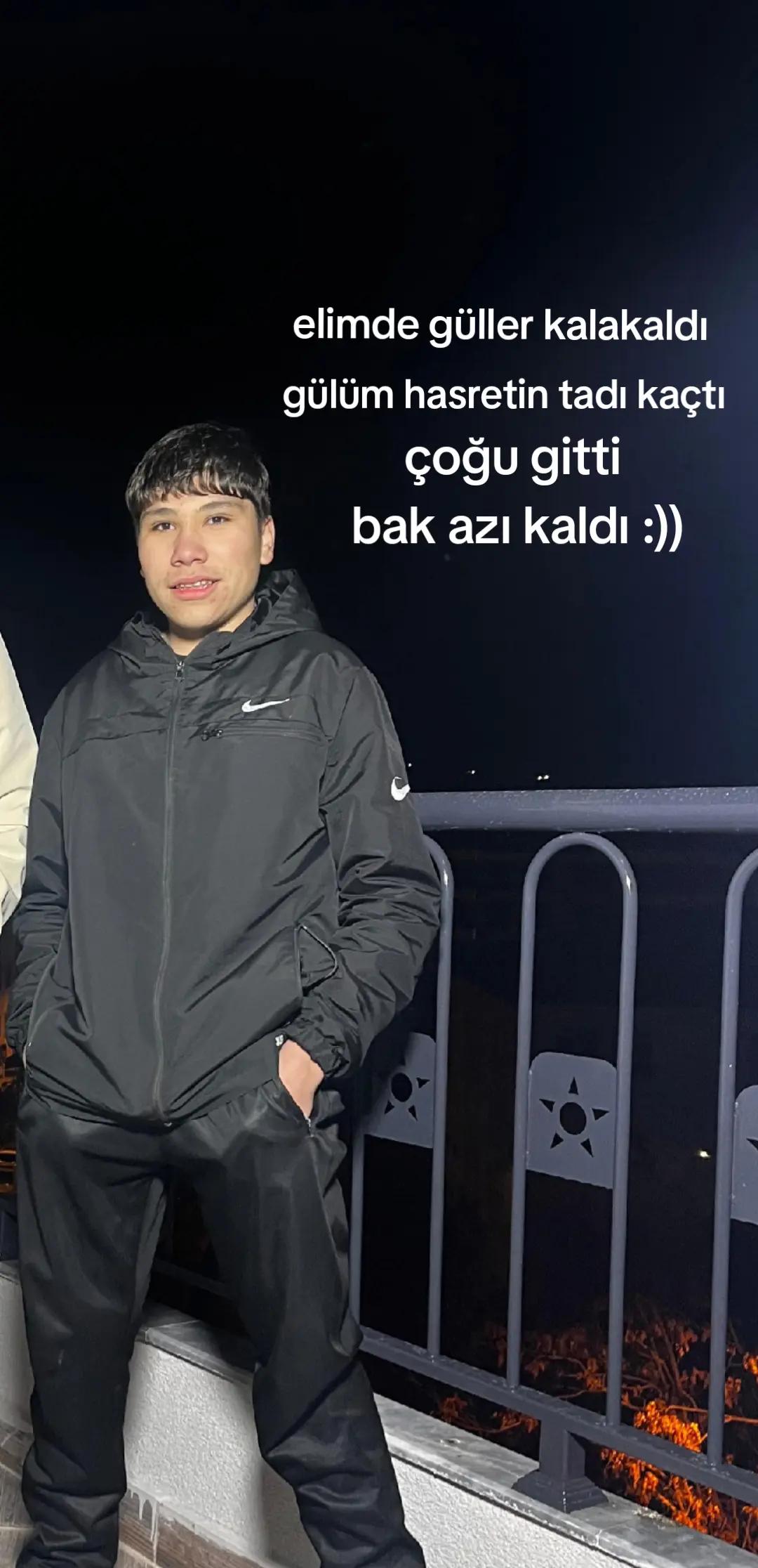 @Ƴ&upsilon;&eta;&upsilon;ѕ ƑєƖєк