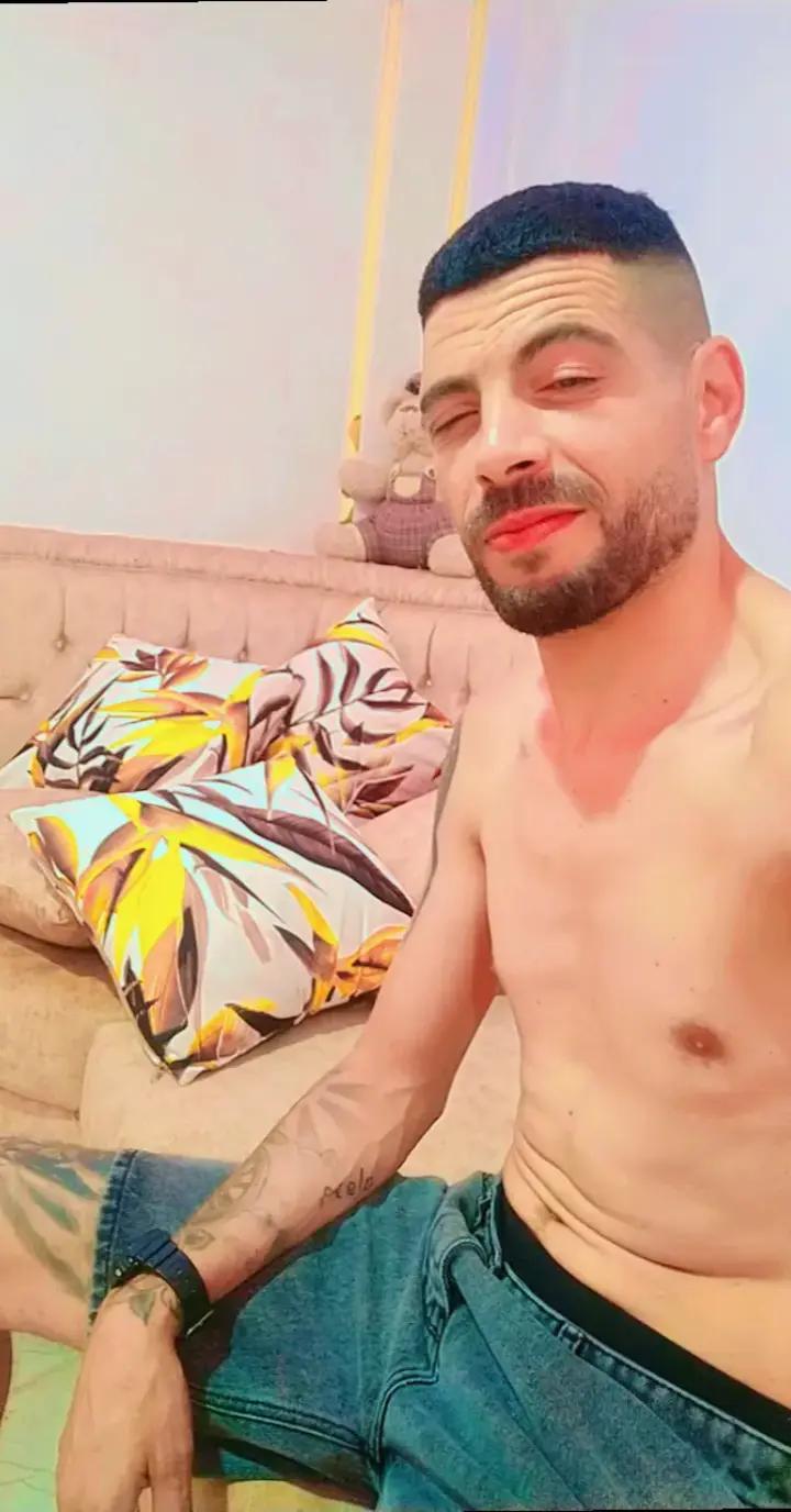 @tarek chtiba ๐น๐ณ๐ญ๐บ