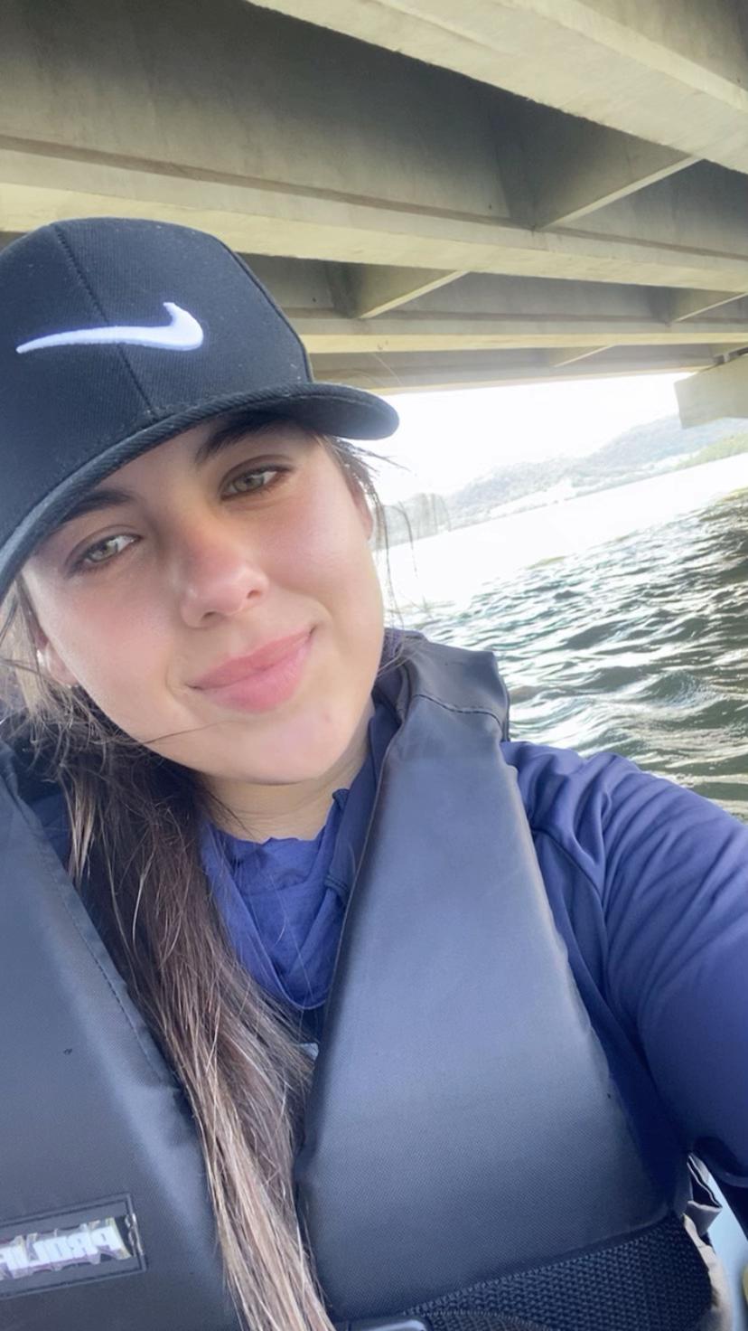 @Eloiza🤭