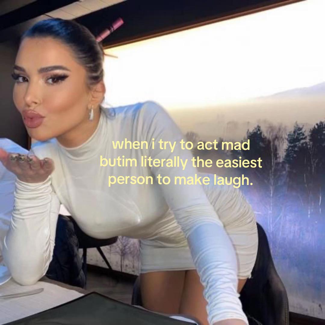 @𓇼