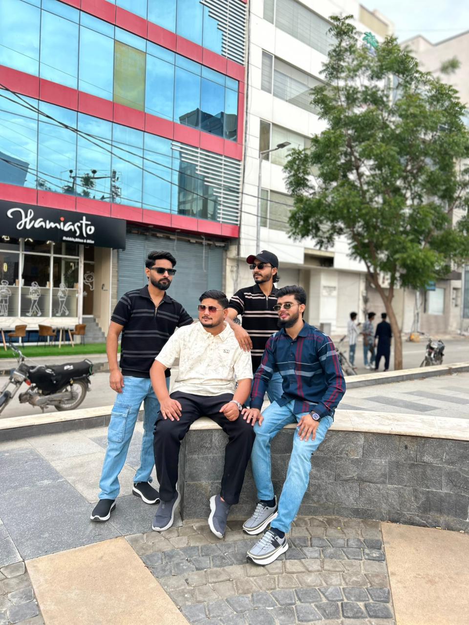 @Tameem Qureshi 🩵
