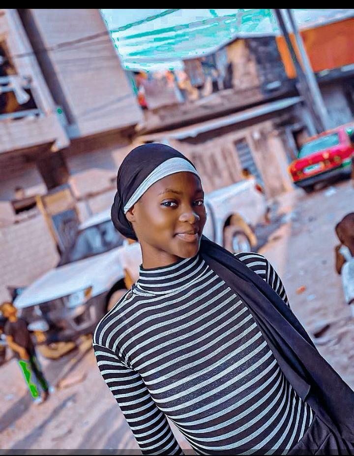 @💋MISS 💍ESTELLA🥰
