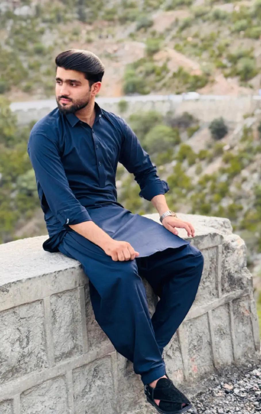 @Ahsan Khan⭐