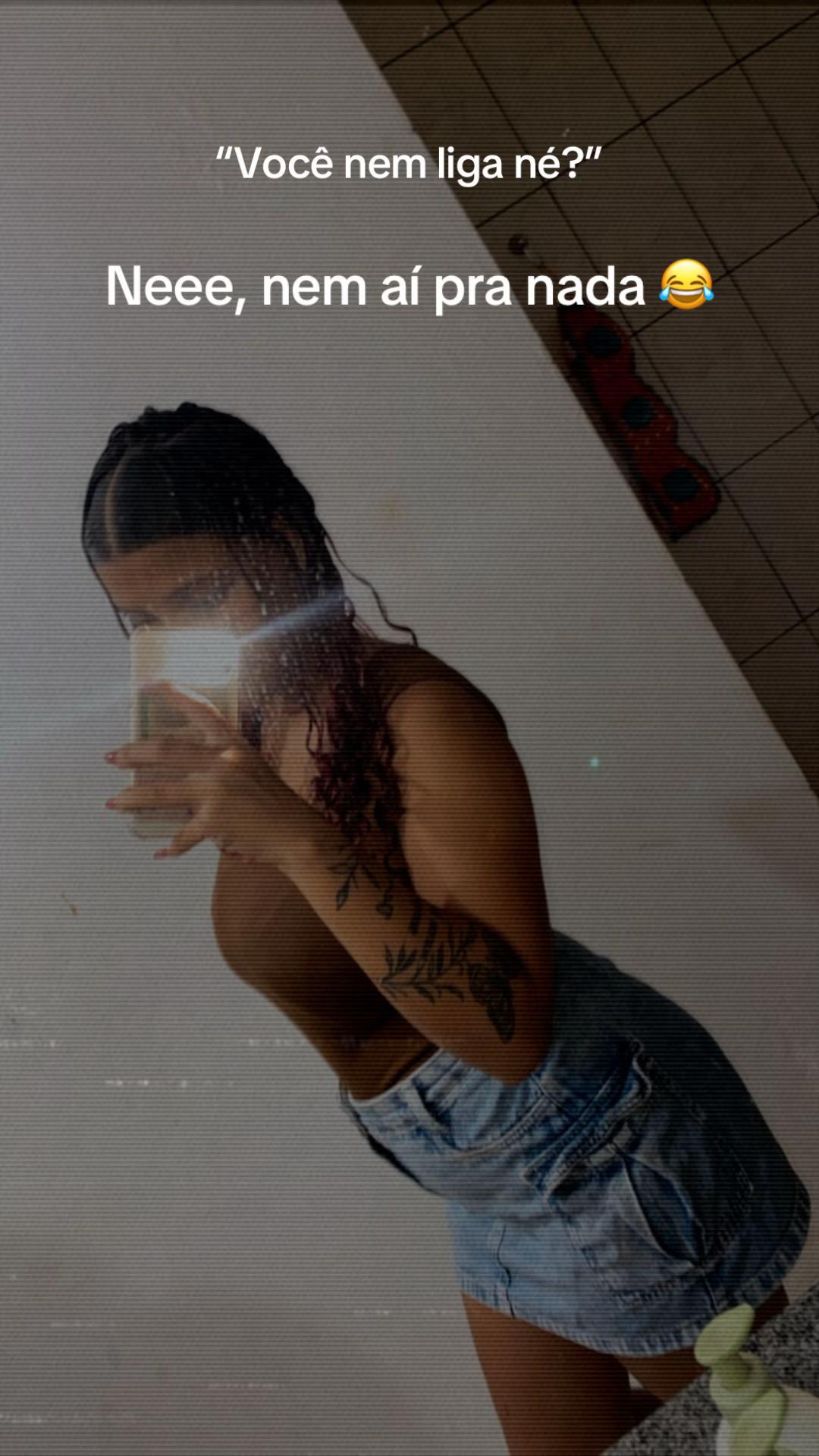 @_tatamesquita 💋