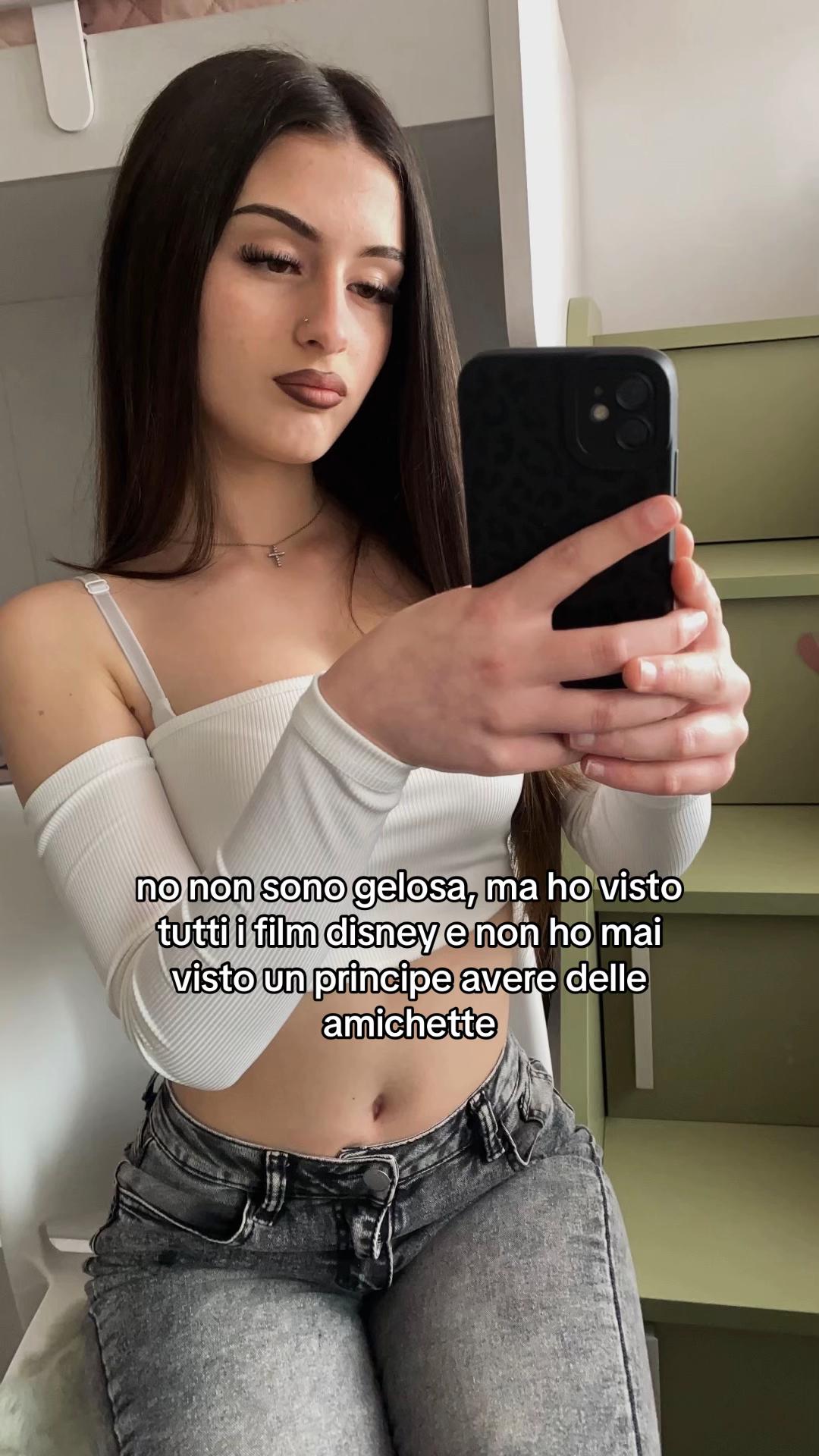@🫦مارتا