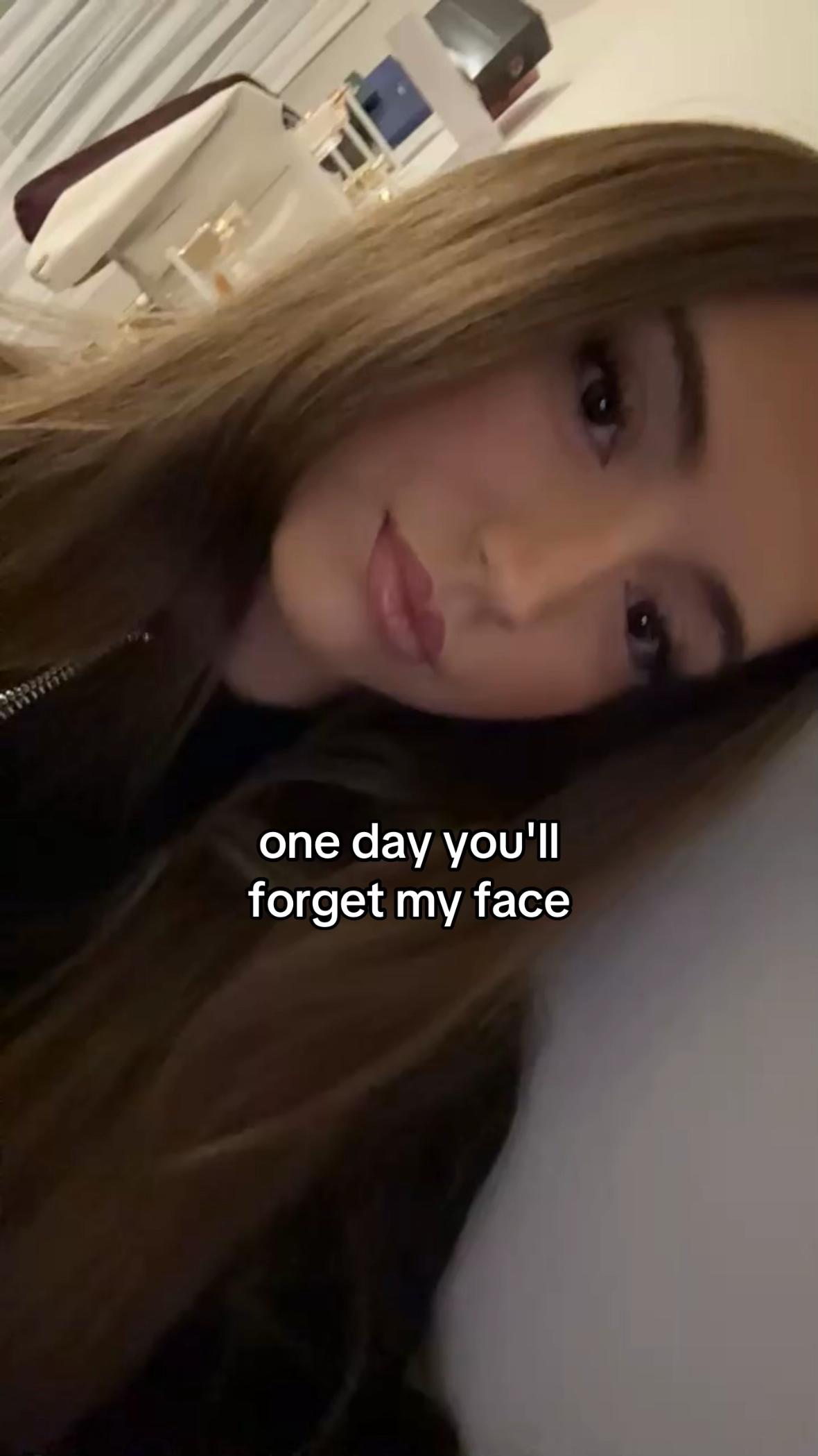 @⠀