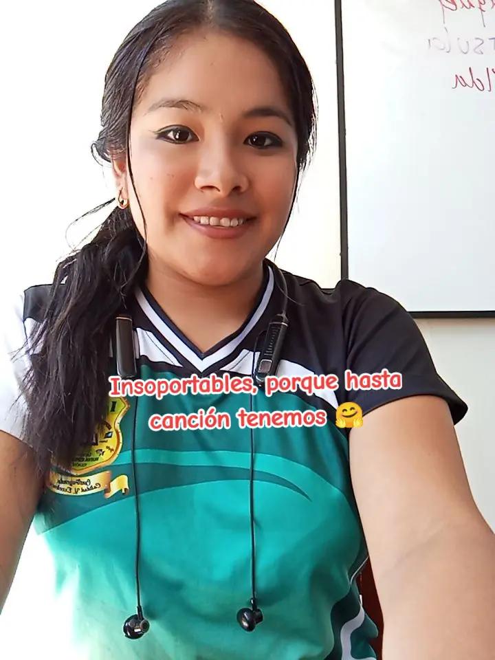 @THALIA👩&zwj;🏫