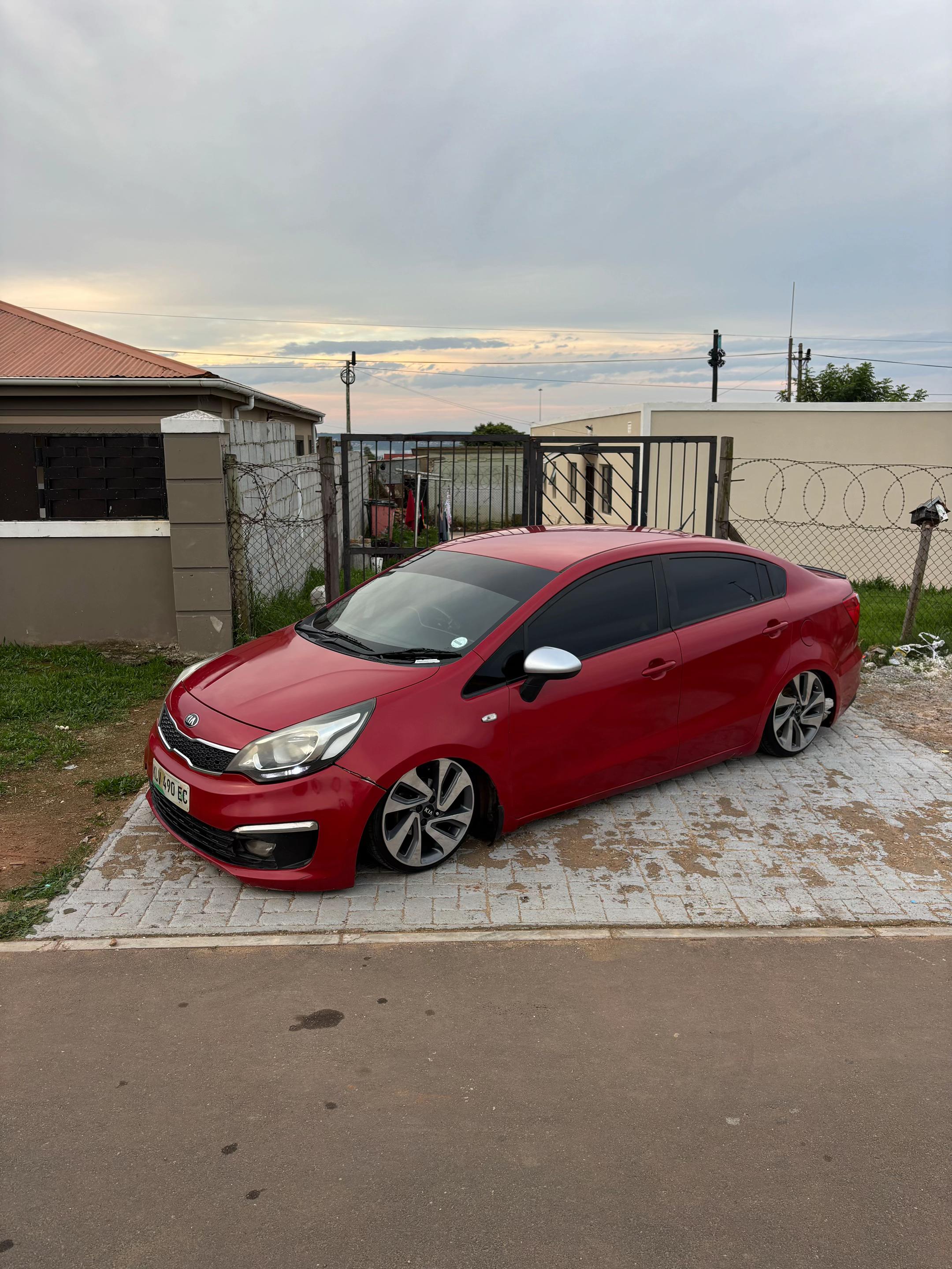 @jevaneo_bagged_kia