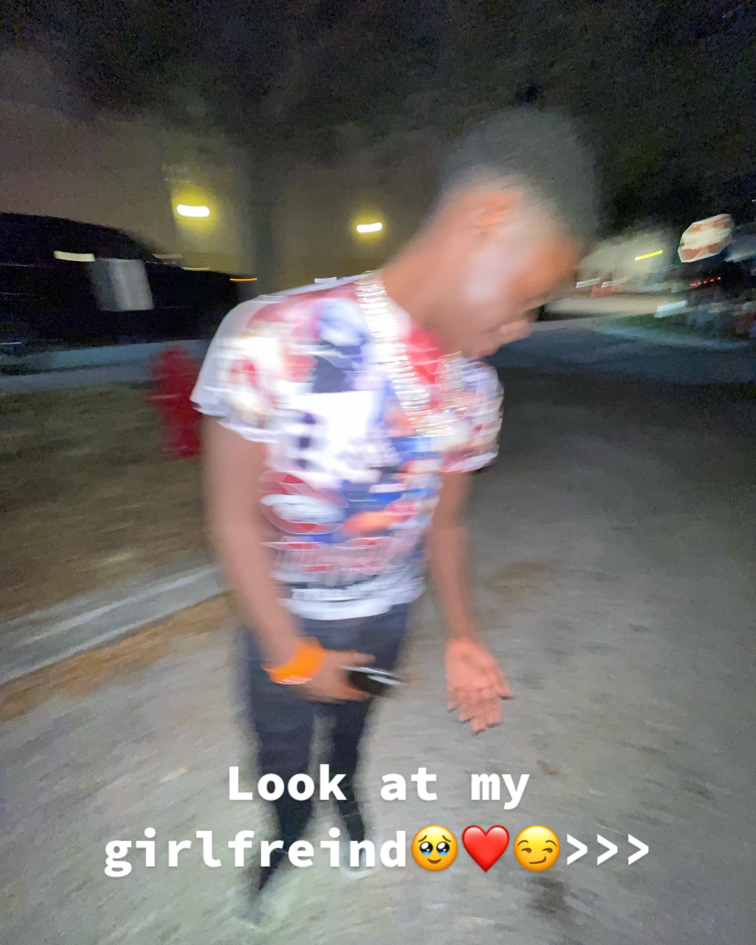 @Real loner🚶♂️.