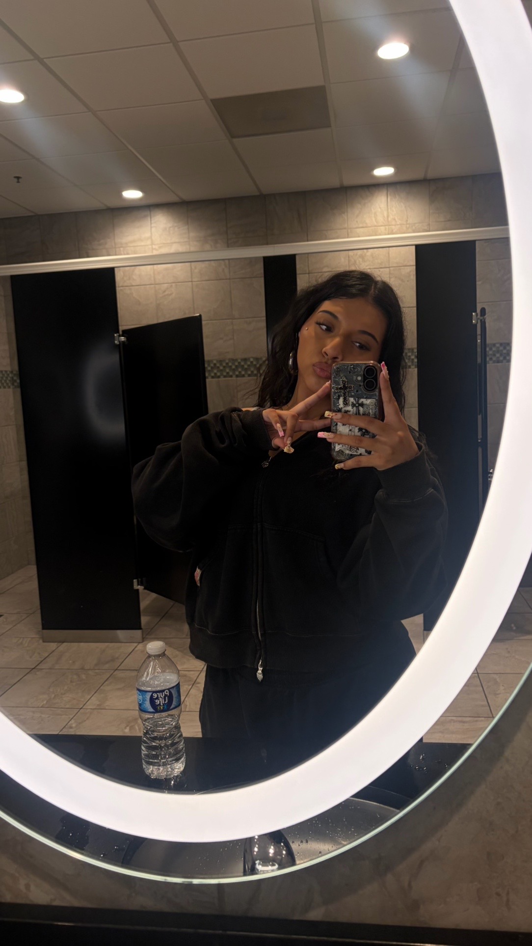 @Genesis:)