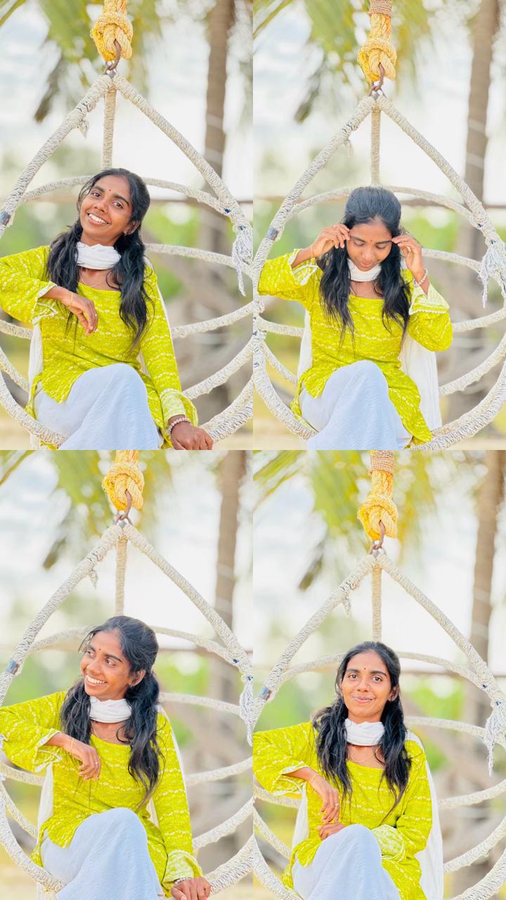 @M A T H U R A A 🕊️✨️