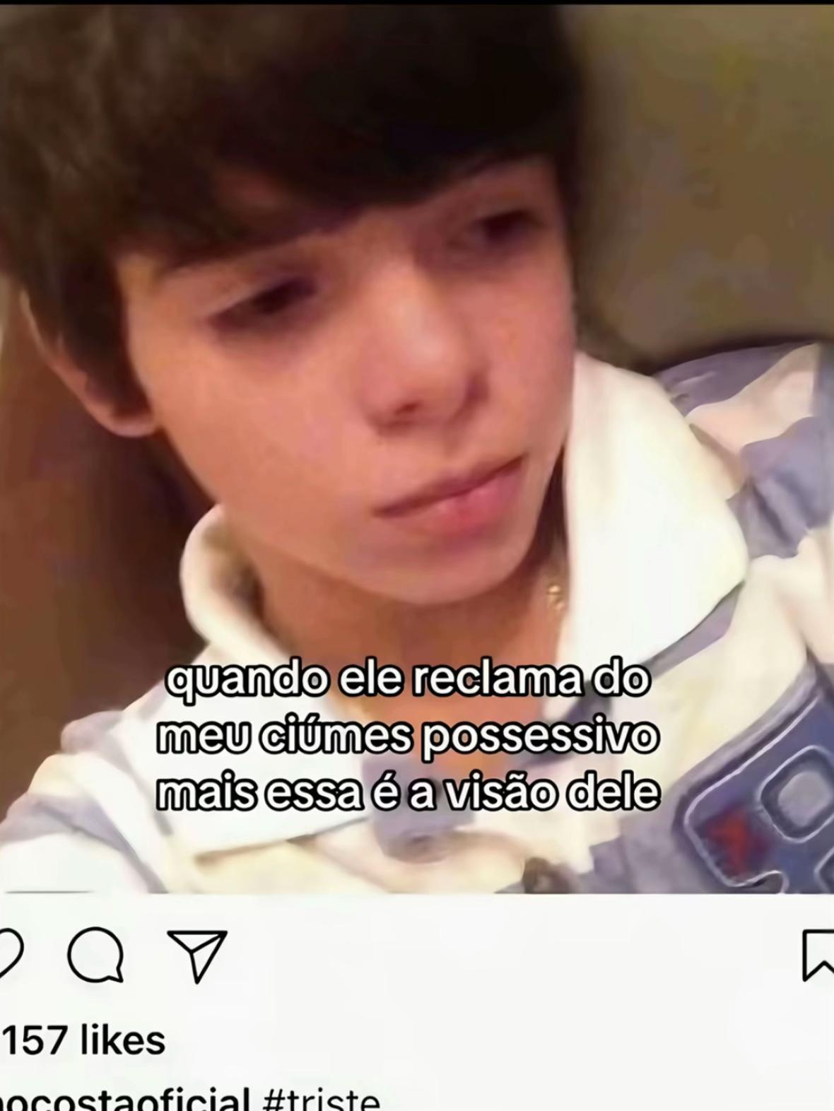 @juliafwz