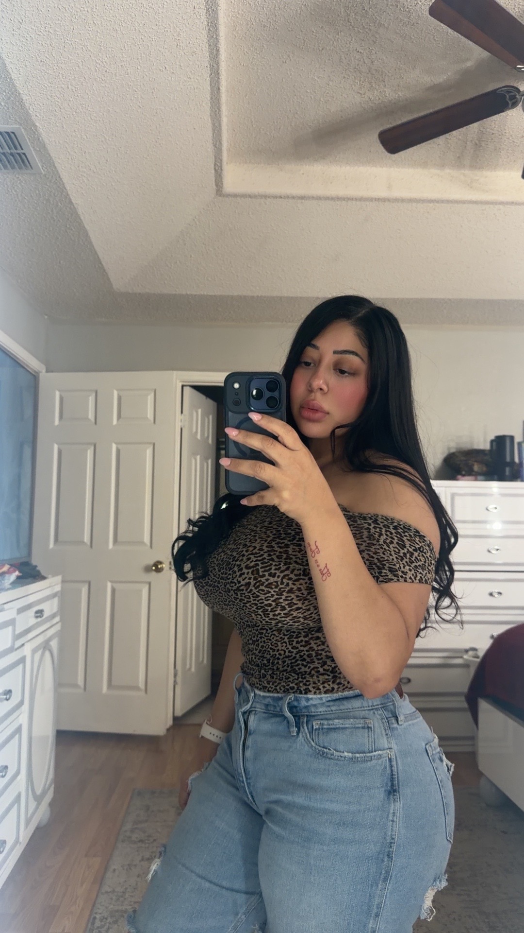 @StephanieeV