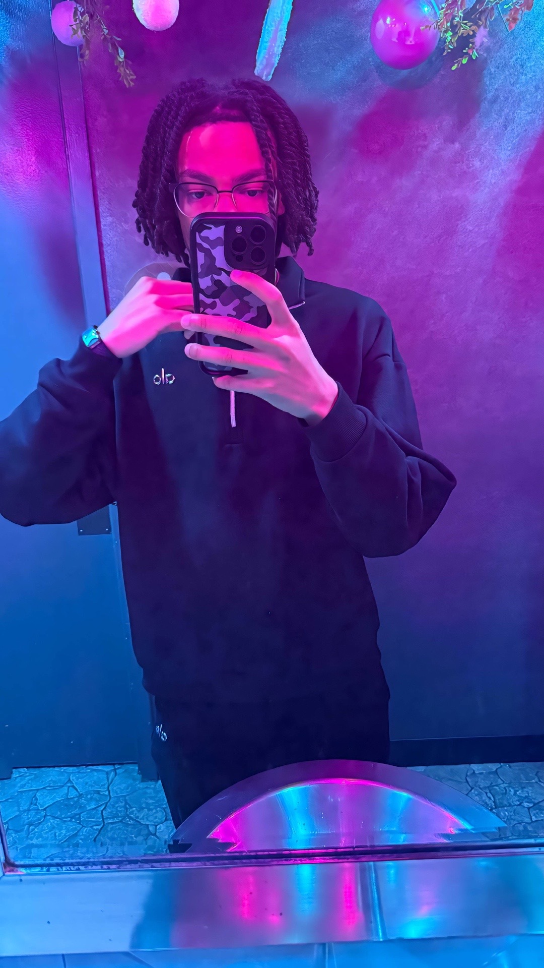 @T💳Y