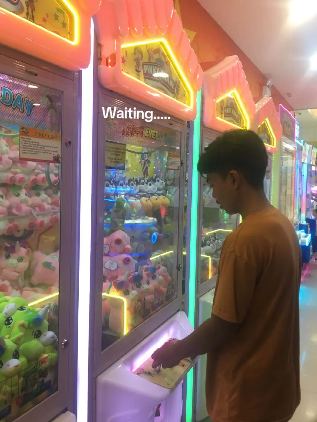 @..