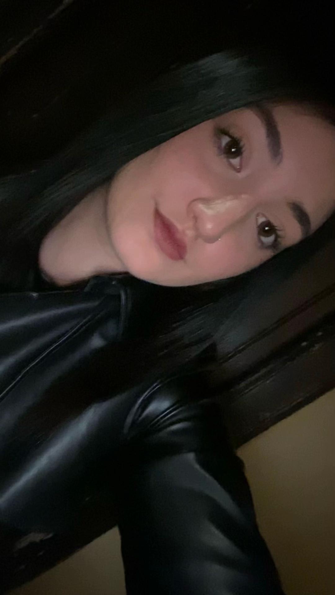 @azz&uacute;