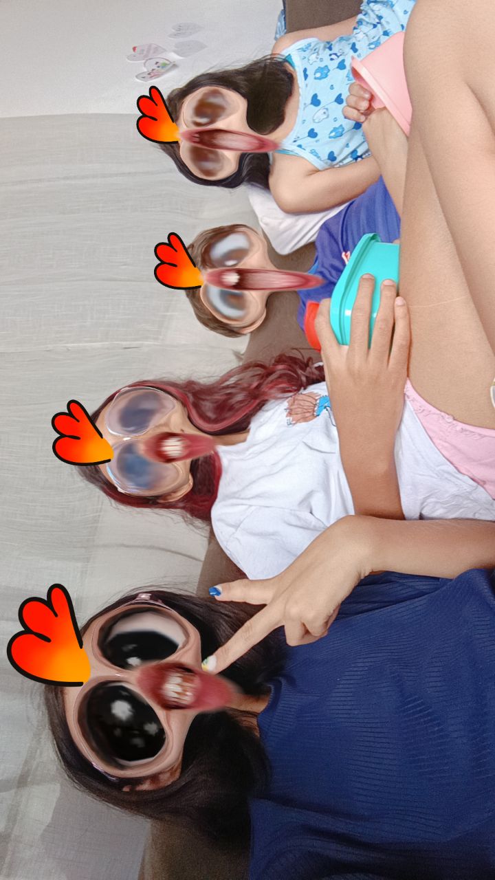 @Analaura