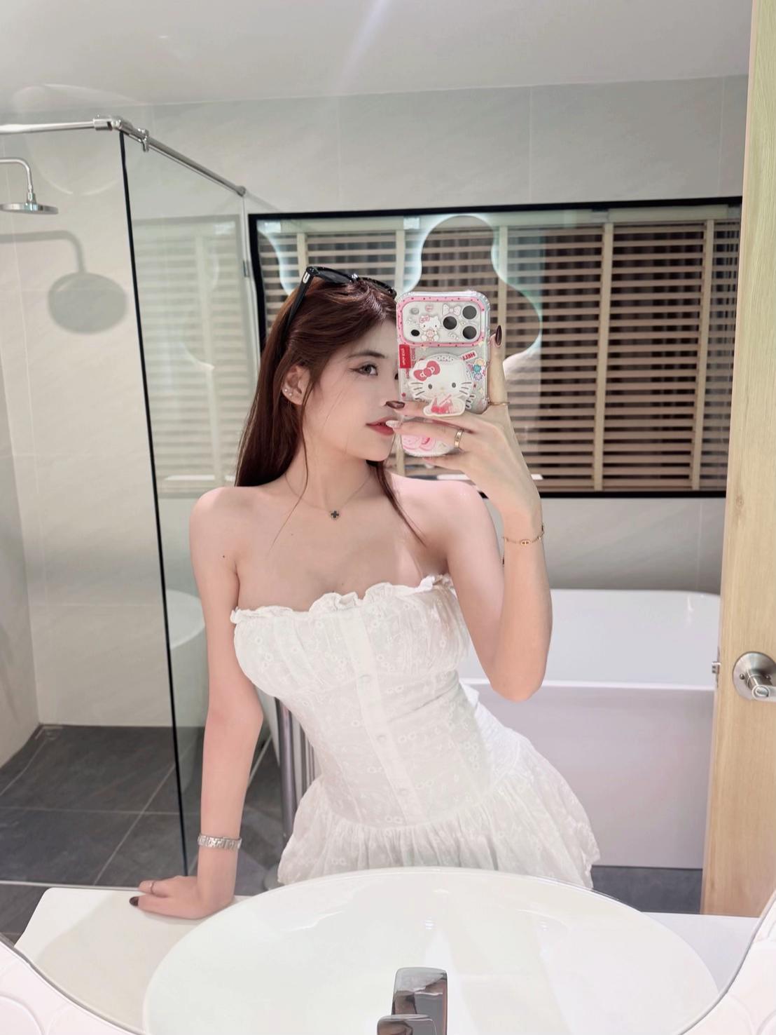 @BB