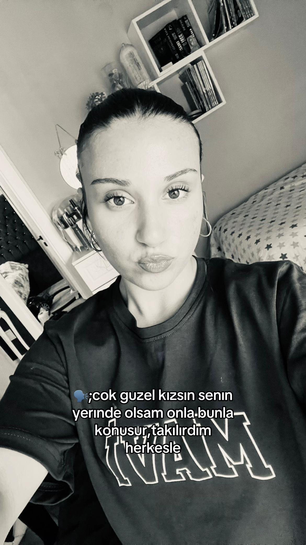 @𝒞ℯ𝓎𝓁𝒾𝓃