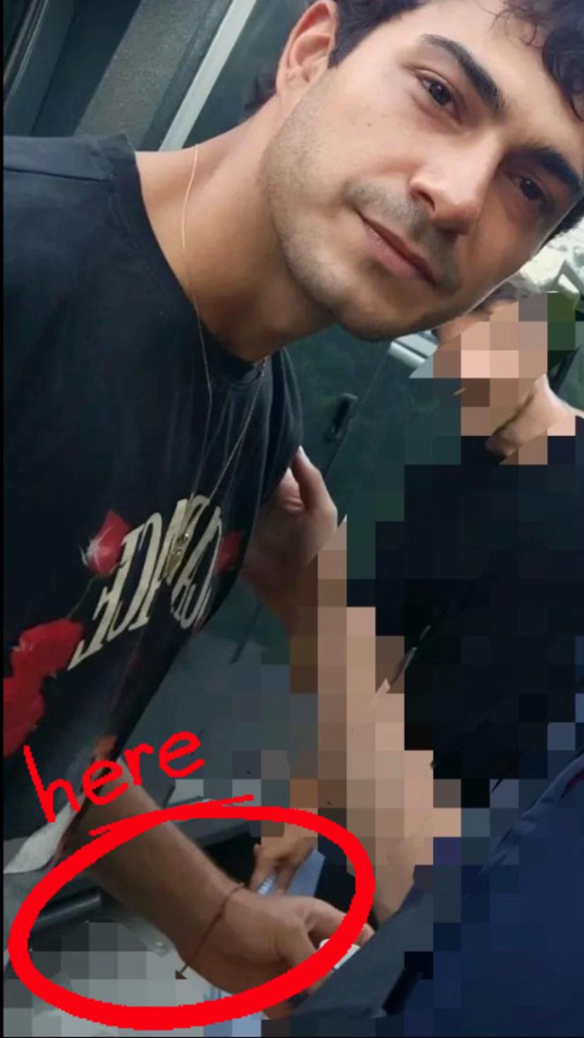 @VIVI