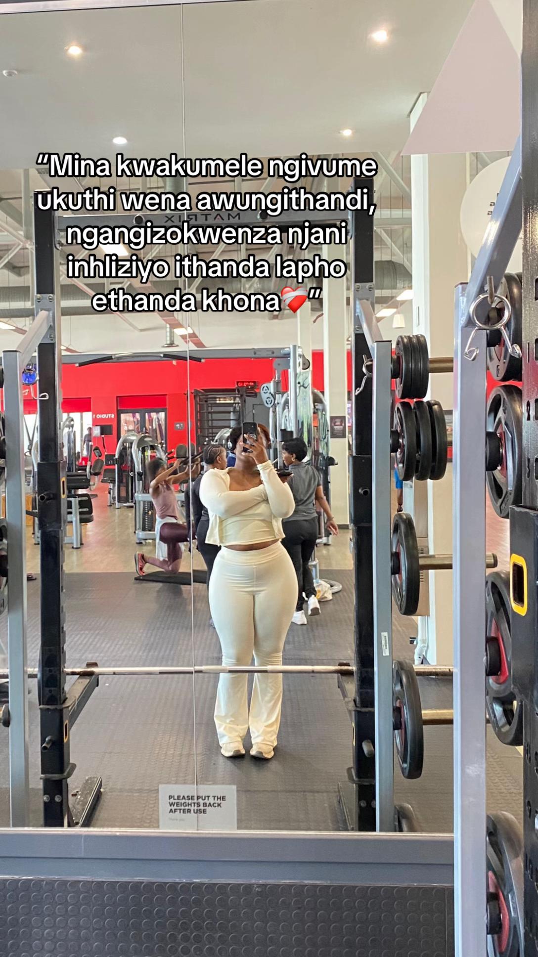 @Hlengiwe M🫧