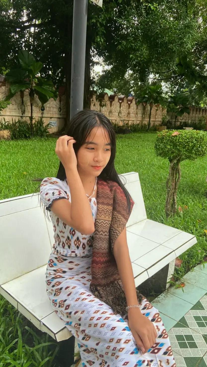 @Khin