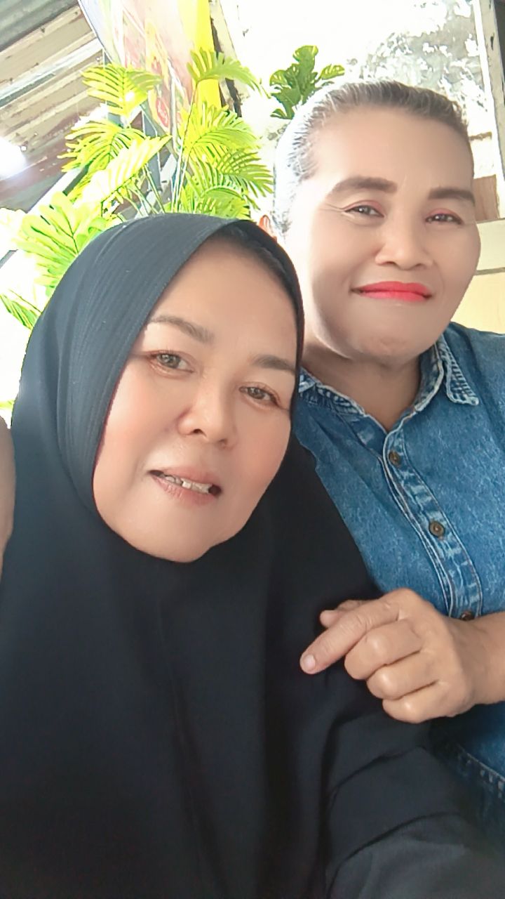 @Mak Krombong