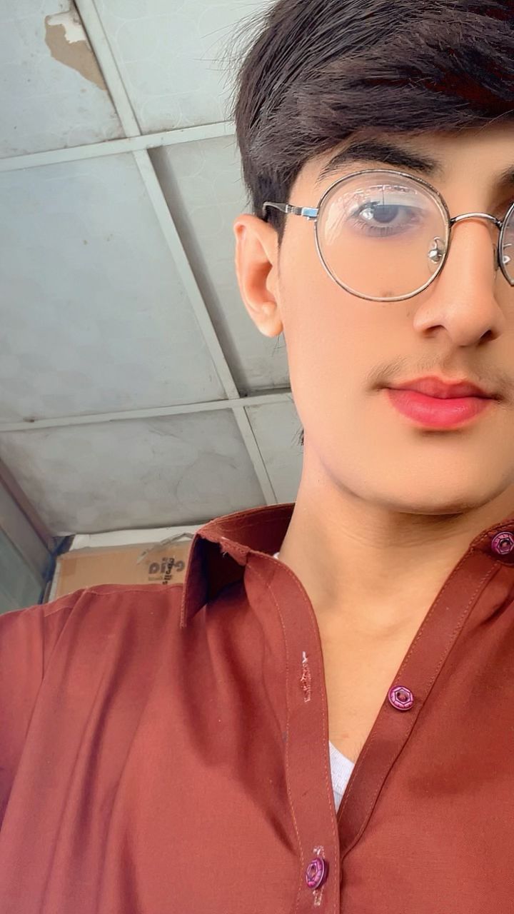 @🔥꧁✬RiYYan G✬꧂🦅...