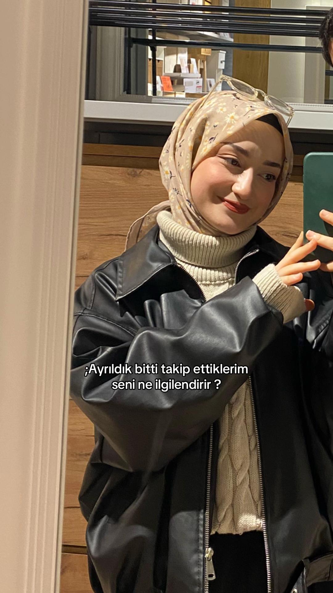 @Nur