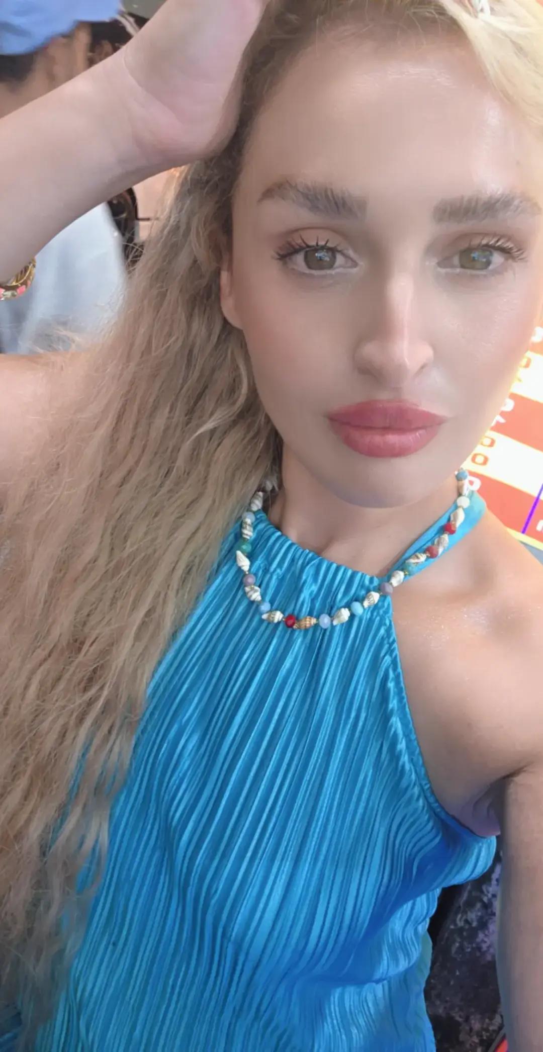 @🦋تشرين  🦋