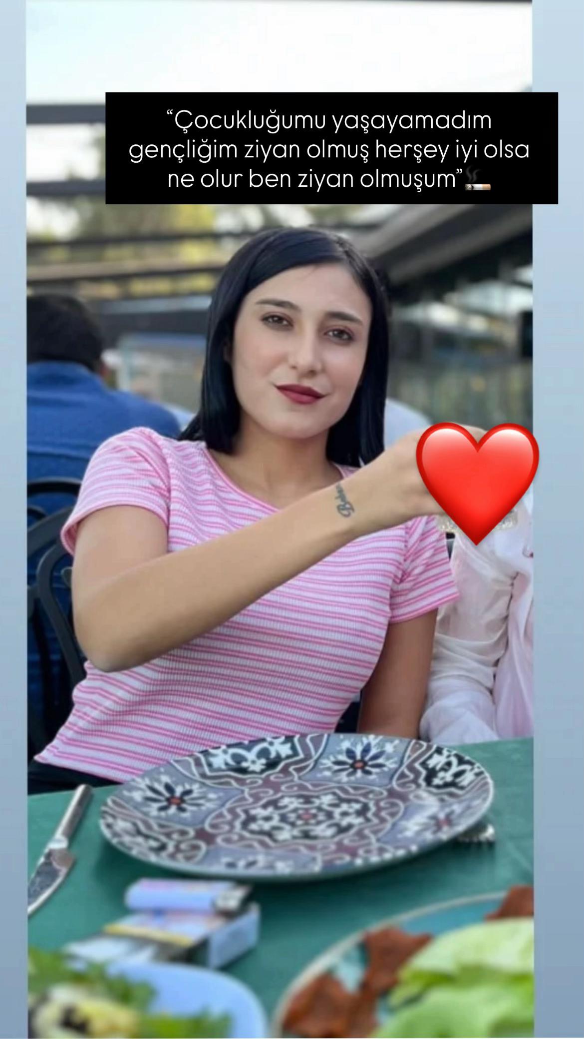 @esmaaagngrck011