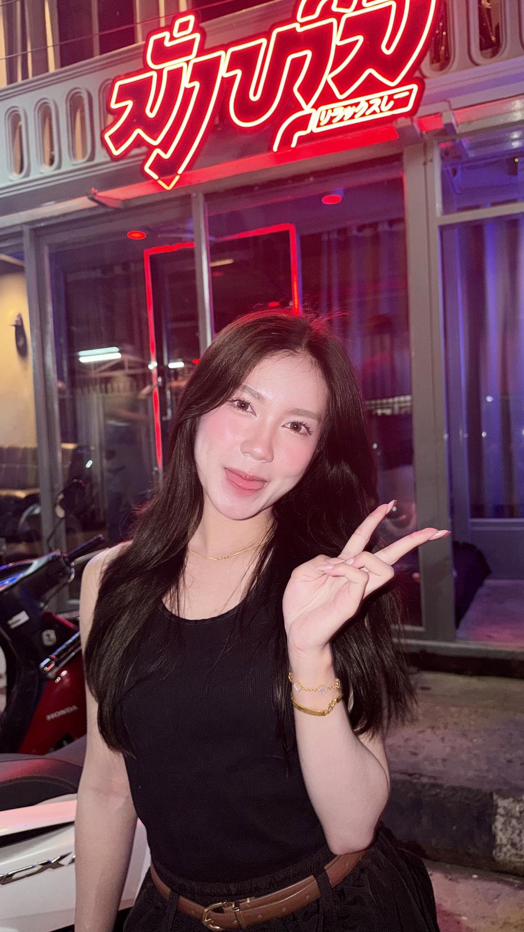 @LY
