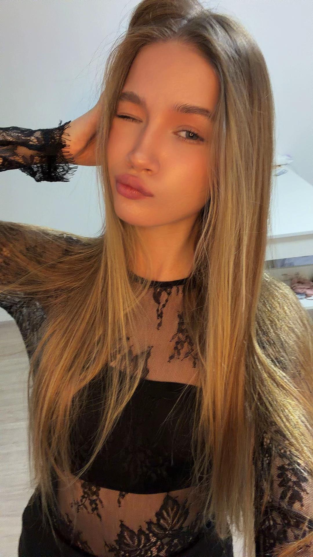 @Torii