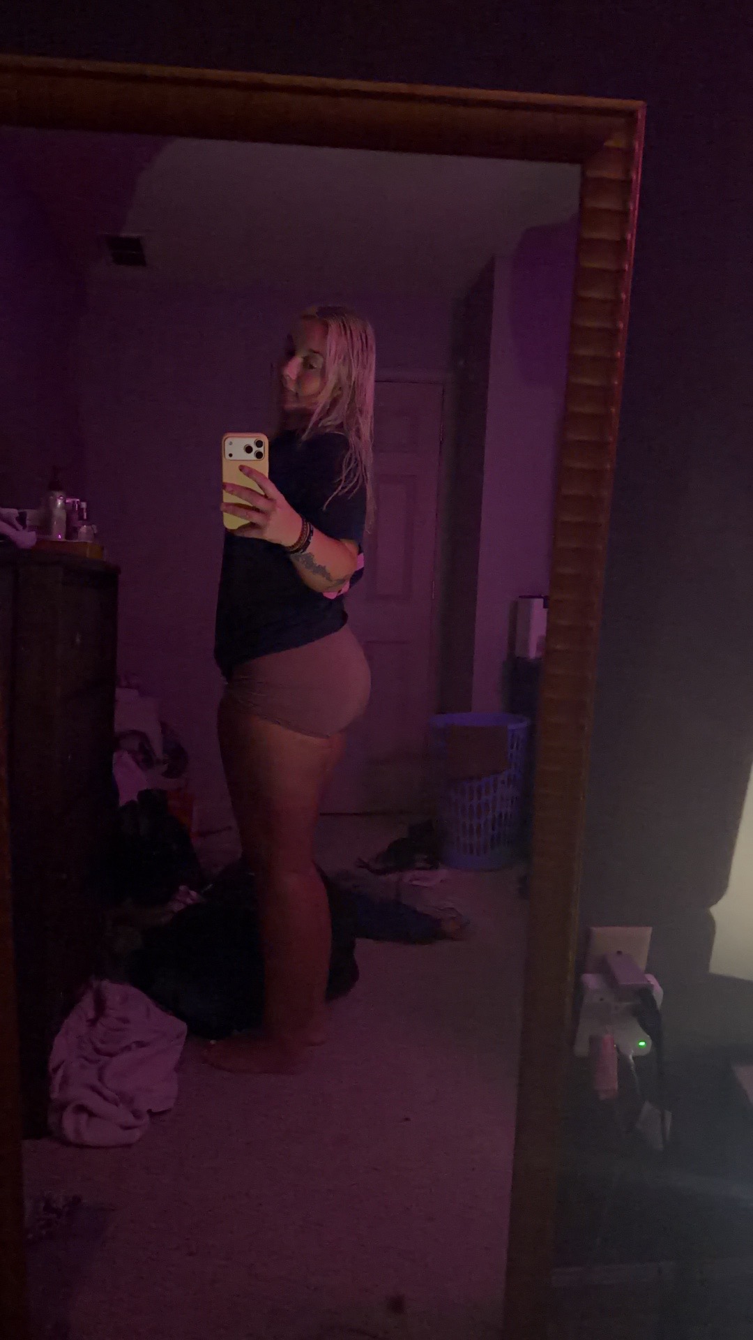 @whatthehellie02