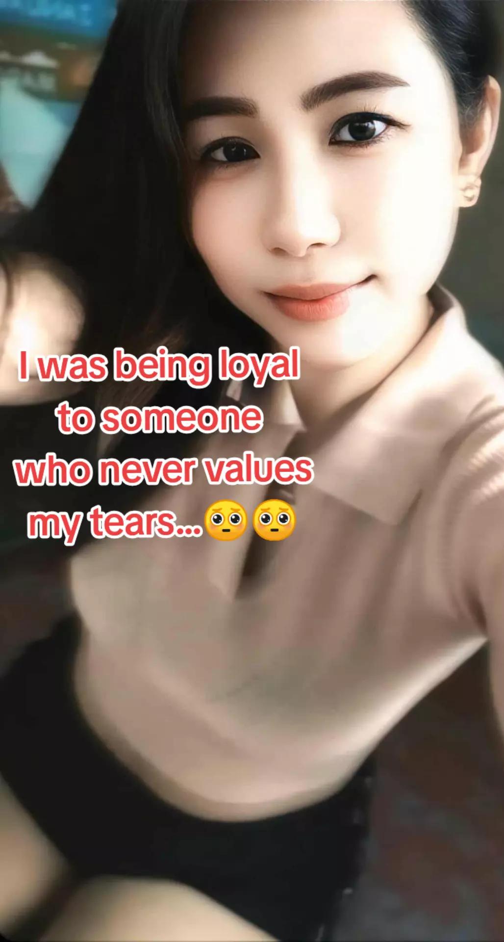 @@SHY E M A R A KIM•|™🇨🇿-🇲🇴
