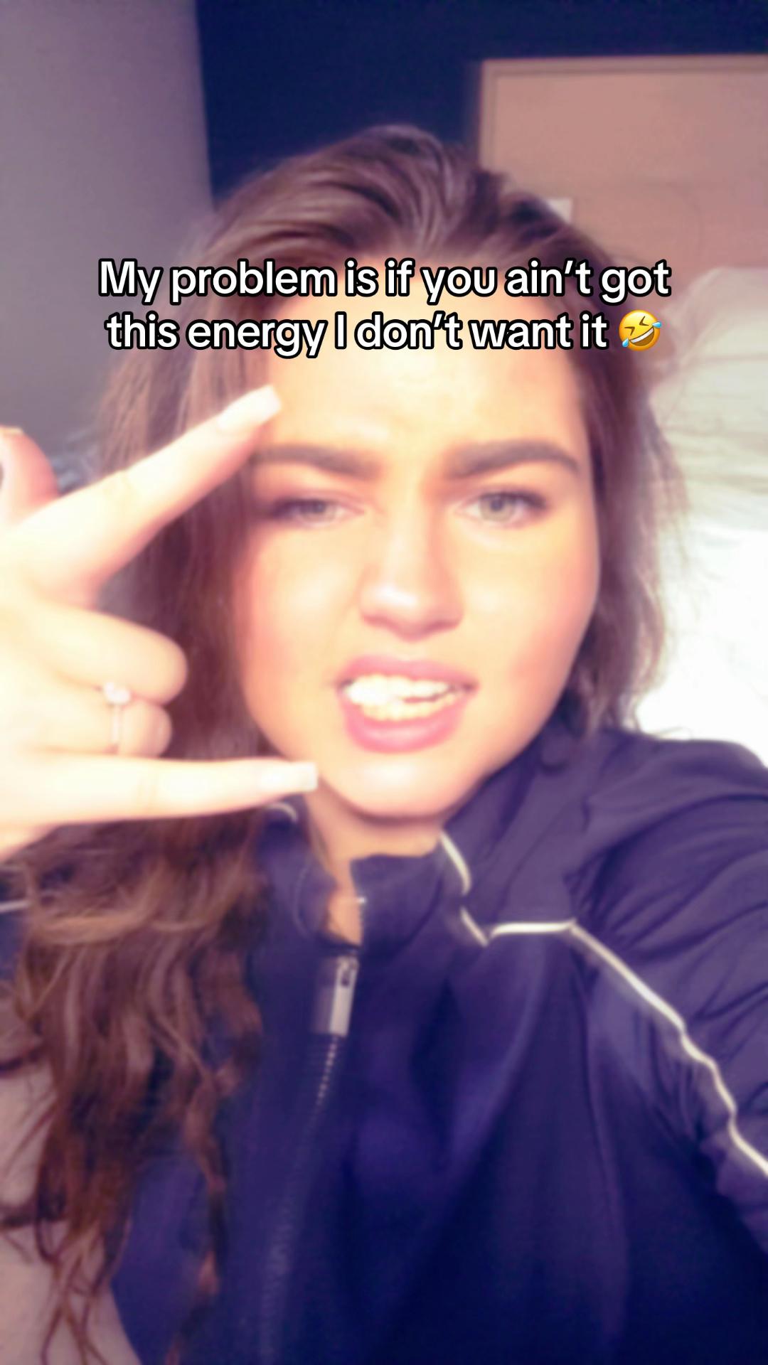 @Shes_backkkx