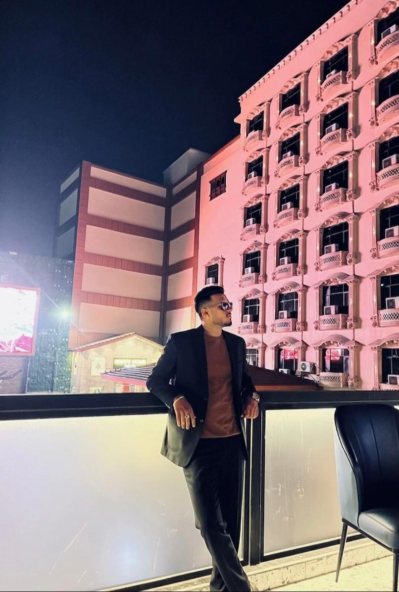 @kartik___Gupta🖤
