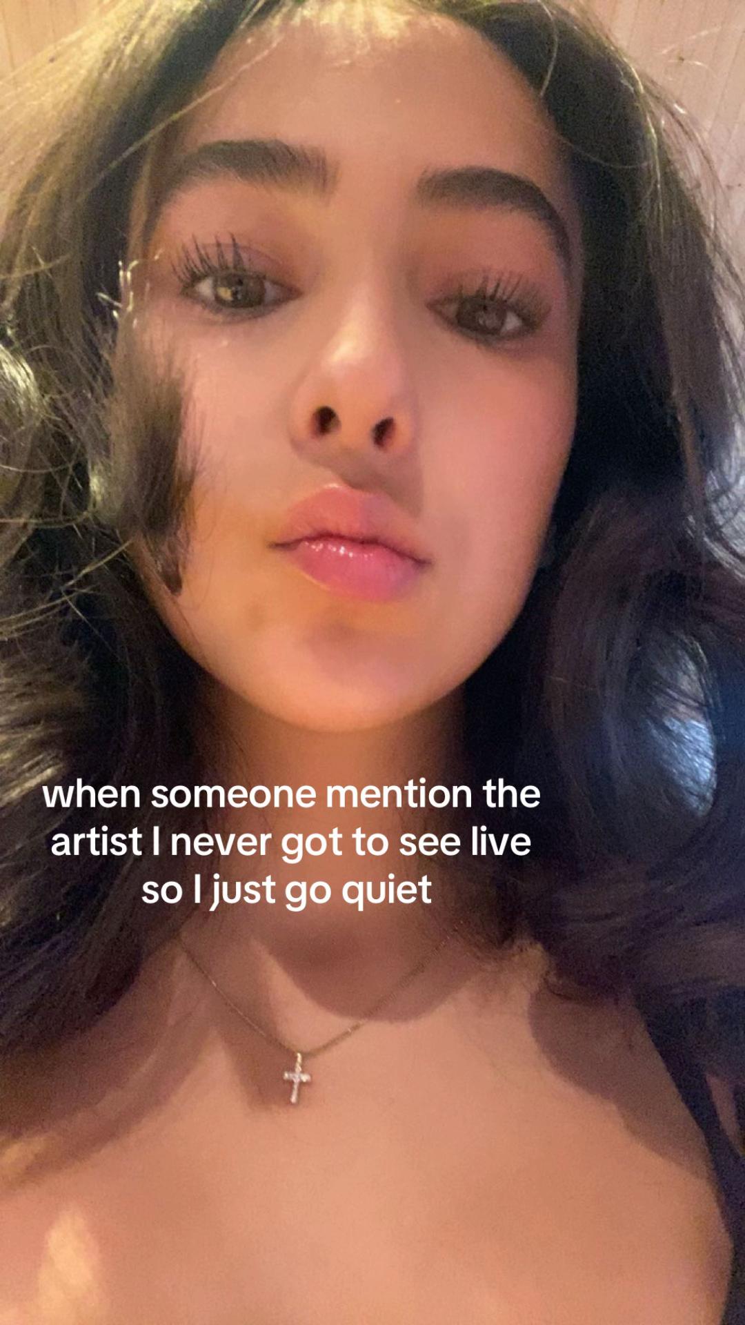 @Elle