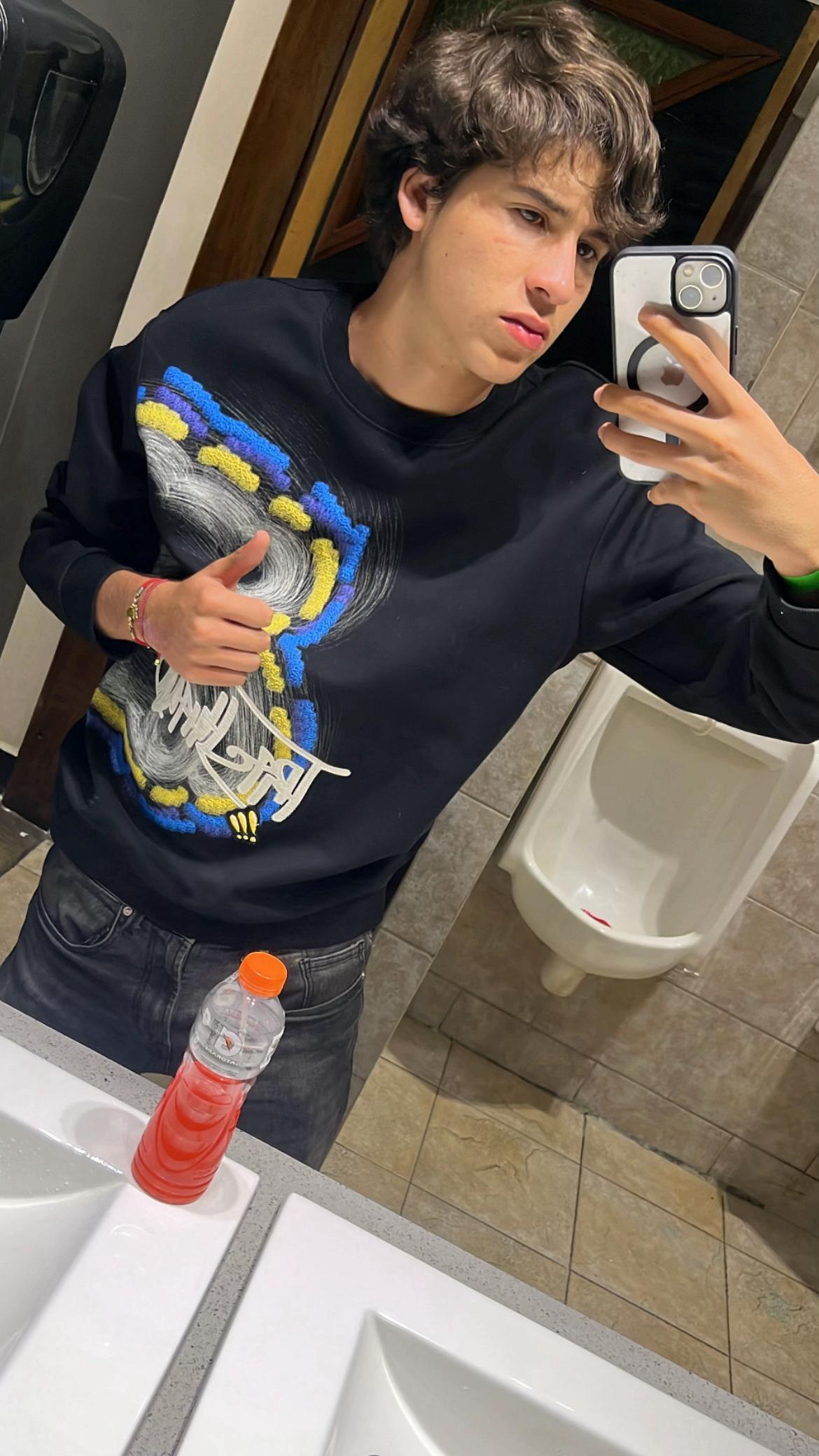 @🌎