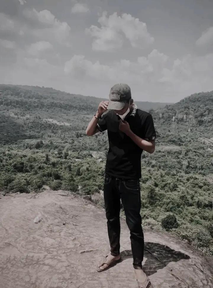 @ẞA Źxý🐬