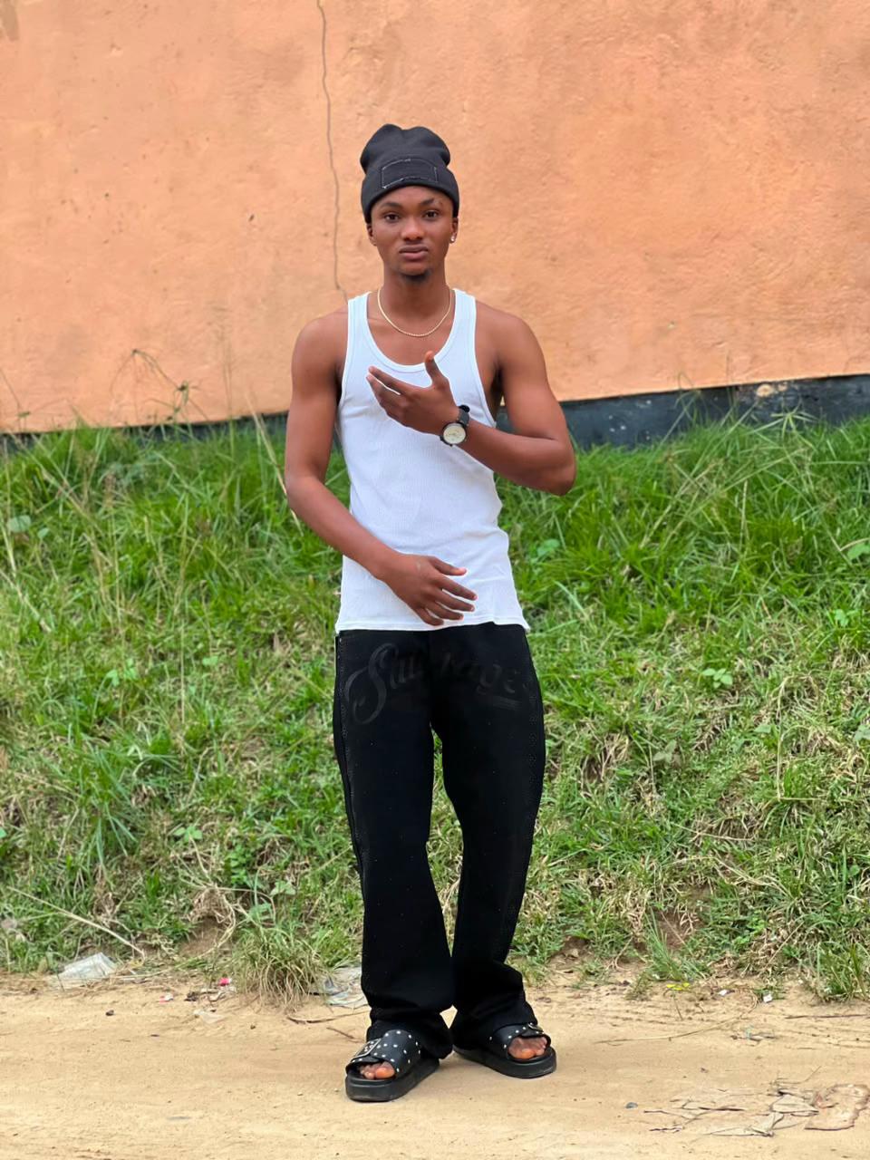 @Call me-Man-Boi 🦅💯🇬🇳 🇱🇷
