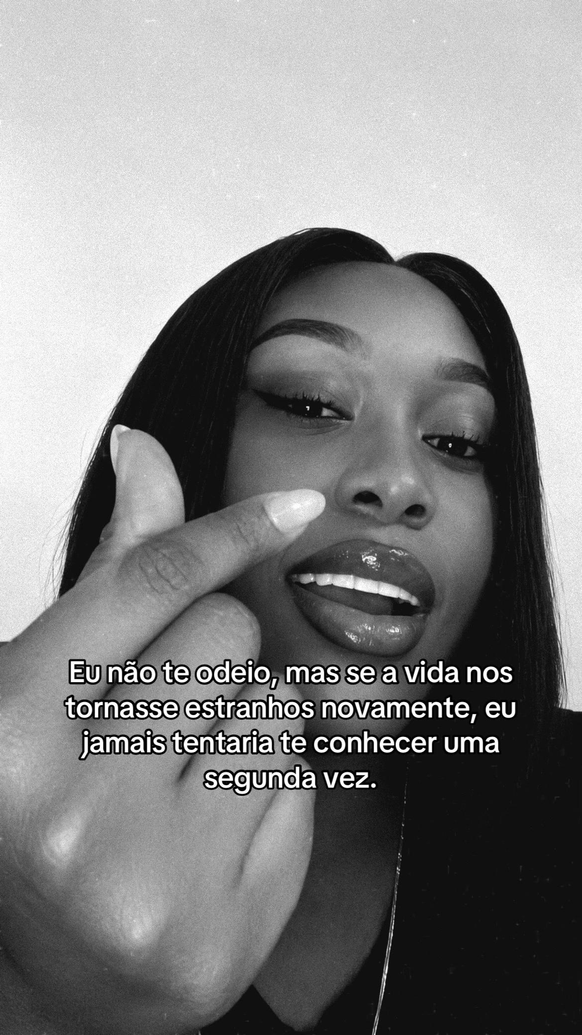 @Melina de ouro 🍁